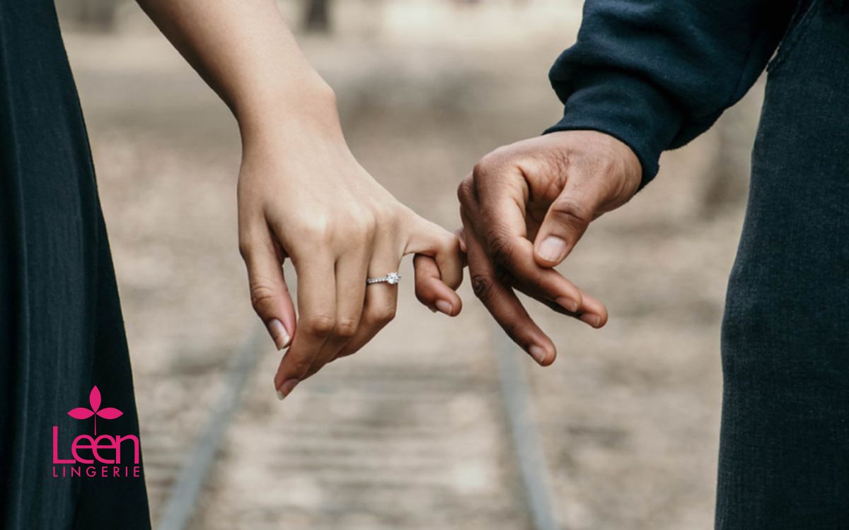 تاثیر لباس خواب در رابطه زناشویی