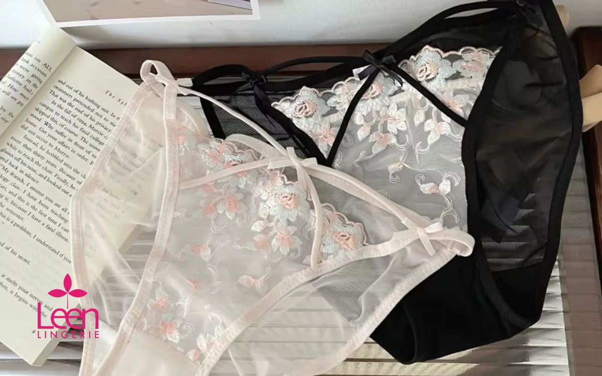 رنگ لباس زیر و تأثیر آن بر جذابیت ظاهری شما