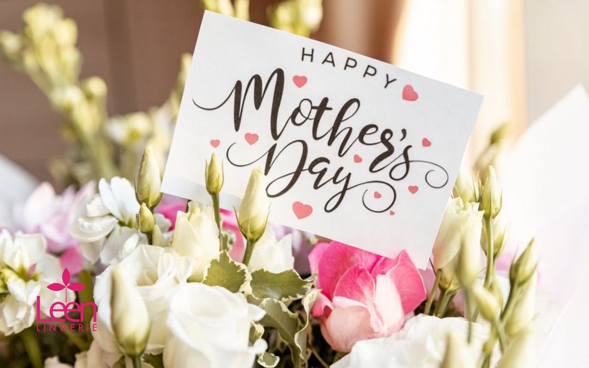 روز جهانی مادر 1404 چه روزی است؟